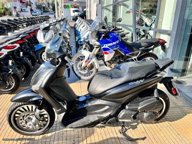 Piaggio Beverly 300 -  2016 - 3 500 EUR Καινούργιες - Μεταχειρισμένες Μοτοσυκλέτ