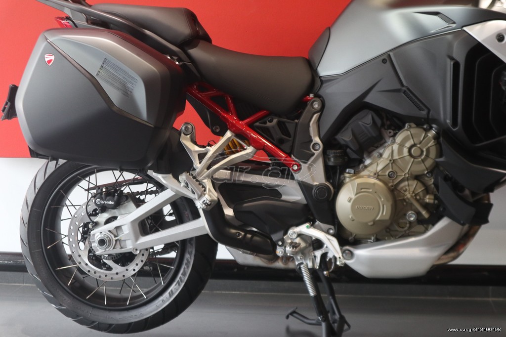 Ducati Multistrada V4 - S TRAVEL AND RADAR 2023 - 29 000 EUR Καινούργιες - Μεταχ