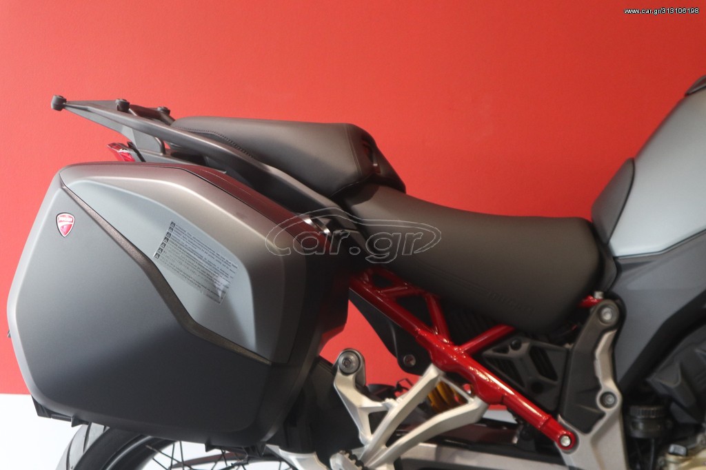 Ducati Multistrada V4 - S TRAVEL AND RADAR 2023 - 29 000 EUR Καινούργιες - Μεταχ