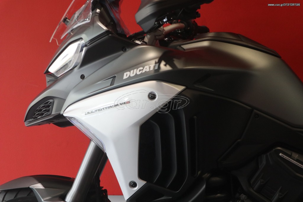 Ducati Multistrada V4 - S TRAVEL AND RADAR 2023 - 29 000 EUR Καινούργιες - Μεταχ