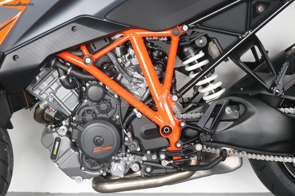 KTM 1290 Super Duke GT -  2023 - 24 200 EUR Καινούργιες - Μεταχειρισμένες Μοτοσυ