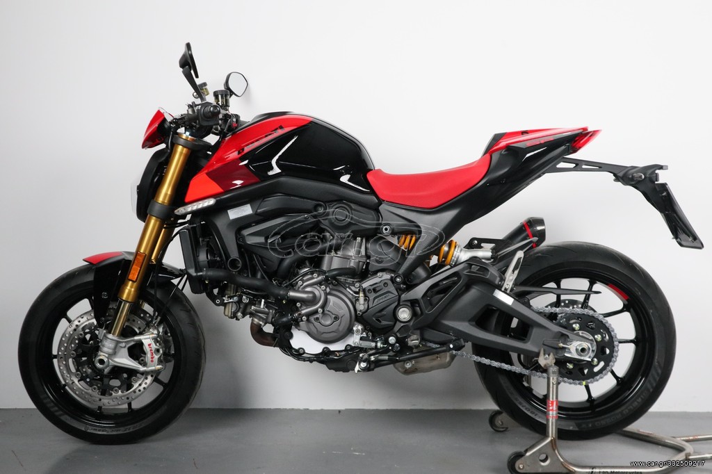 Ducati Monster - SP 2023 - 17 000 EUR Καινούργιες - Μεταχειρισμένες Μοτοσυκλέτες