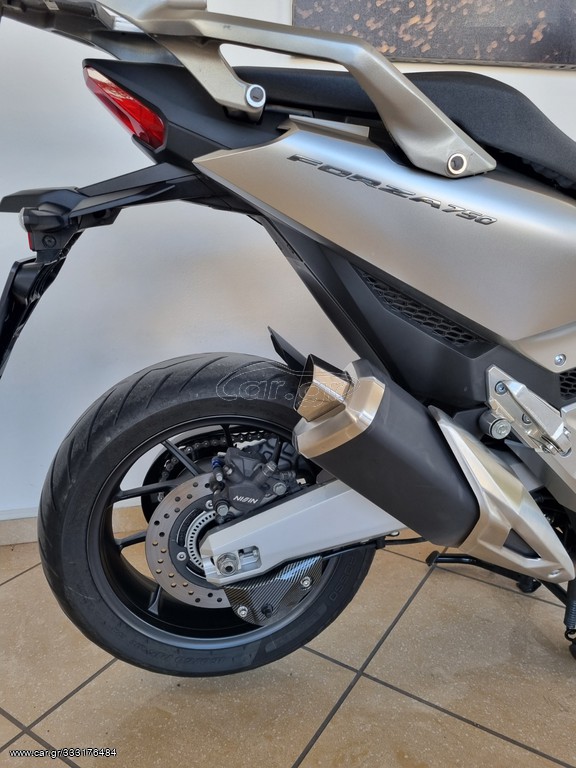 Honda Forza 750 - ΑΒS 2022 - 11 500 EUR Καινούργιες - Μεταχειρισμένες Μοτοσυκλέτ