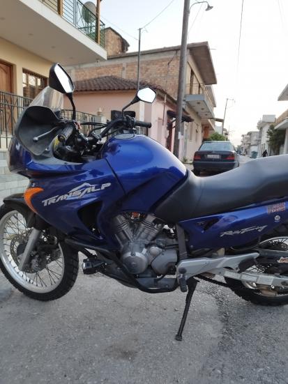 Honda Transalp 650 -  2004 - 2 100 EUR Καινούργιες - Μεταχειρισμένες Μοτοσυκλέτε