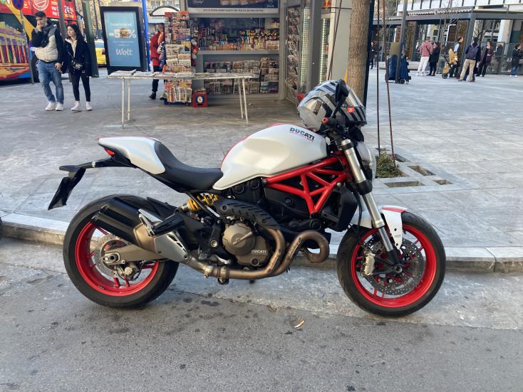 Ducati Monster 821 -  2015 - 7 300 EUR Καινούργιες - Μεταχειρισμένες Μοτοσυκλέτε