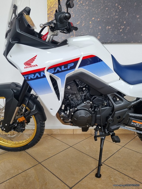 Honda Transalp - 750 2023 - 11 750 EUR Καινούργιες - Μεταχειρισμένες Μοτοσυκλέτε