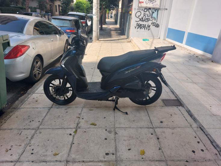Sym Symphony ST 200i -  2019 - 1 900 EUR Καινούργιες - Μεταχειρισμένες Μοτοσυκλέ