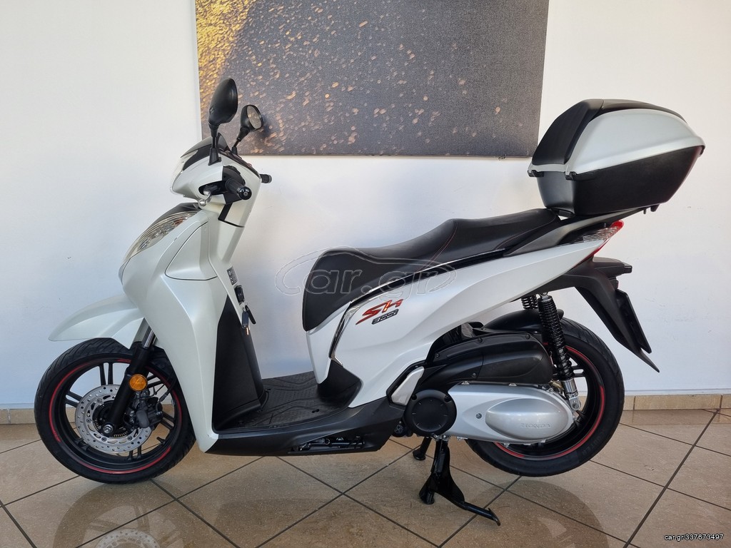 Honda SH 300i - ΑΒS 2018 - 3 900 EUR Καινούργιες - Μεταχειρισμένες Μοτοσυκλέτες