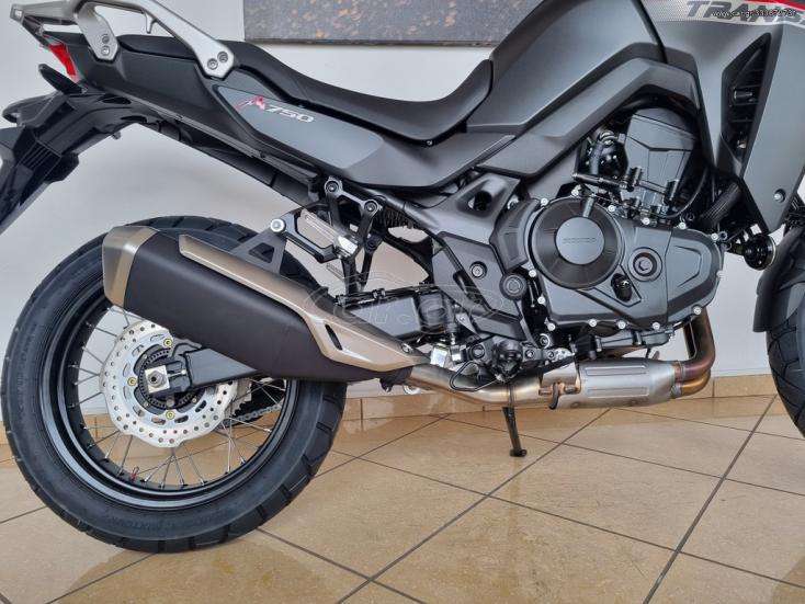 Honda Transalp - 750 2023 - 11 500 EUR Καινούργιες - Μεταχειρισμένες Μοτοσυκλέτε