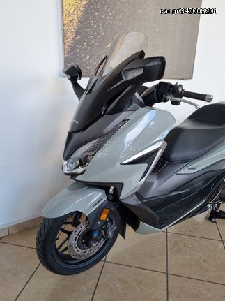 Honda Forza 350 -  2021 - 5 700 EUR Καινούργιες - Μεταχειρισμένες Μοτοσυκλέτες