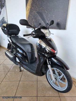 Honda SH 300i -  2009 - 2 000 EUR Καινούργιες - Μεταχειρισμένες Μοτοσυκλέτες