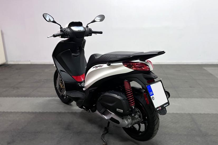 Piaggio Medley 150 - S 2021 - 2 700 EUR Καινούργιες - Μεταχειρισμένες Μοτοσυκλέτ