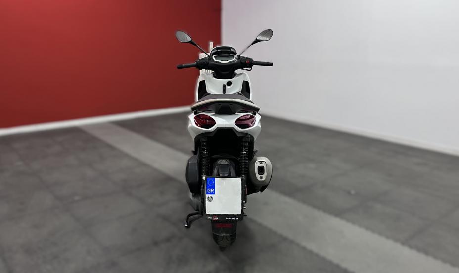 Piaggio Beverly 300 -  2021 - 4 600 EUR Καινούργιες - Μεταχειρισμένες Μοτοσυκλέτ