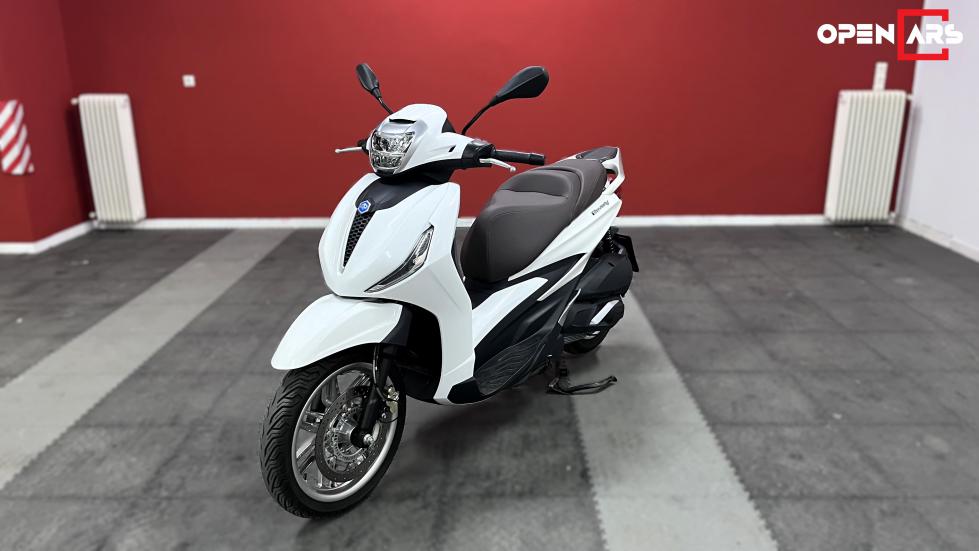 Piaggio Beverly 300 -  2021 - 4 600 EUR Καινούργιες - Μεταχειρισμένες Μοτοσυκλέτ