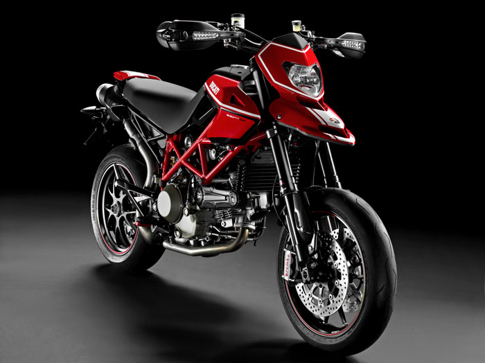 <font color=ff0000>ΕΙCMA:</font>Hypermotard Evo & Evo SP