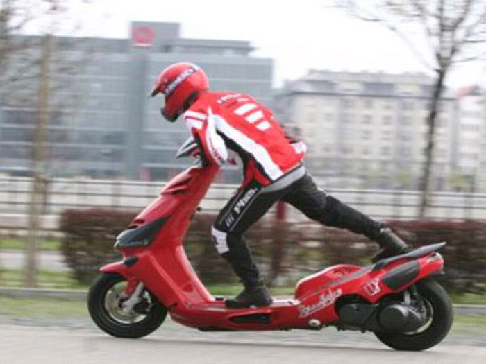 Standbike: Μπορώ και χωρίς σέλα!