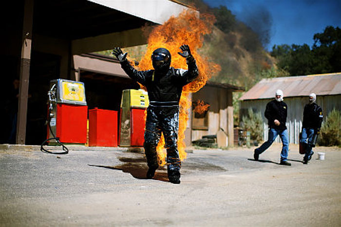 Επικίνδυνα stunts στο βωμό της τηλεθέασης