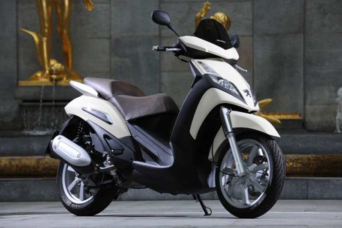 Νέο Peugeot Geopolis 300