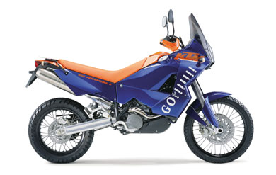 To KTM Adventure πιο racing