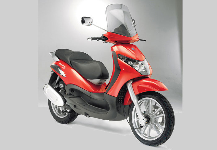 Το Piaggio Beverly γίνεται 250άρι!