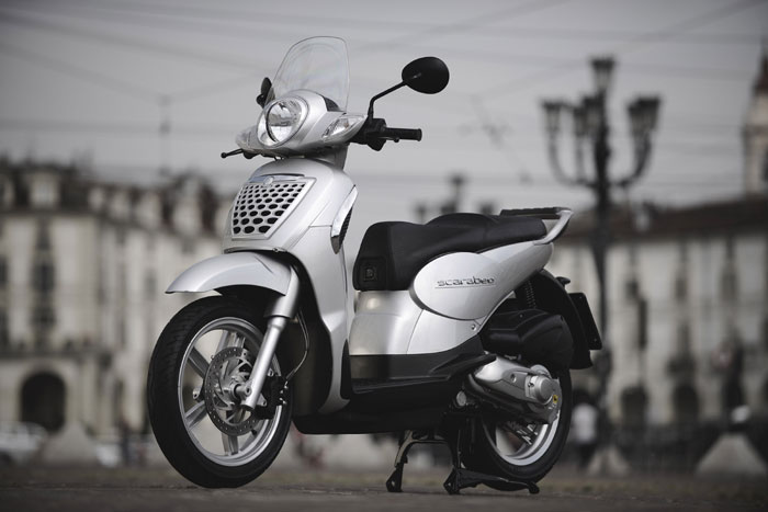 Τα πρώτα scooter με δυο χάρτες ανάφλεξης!