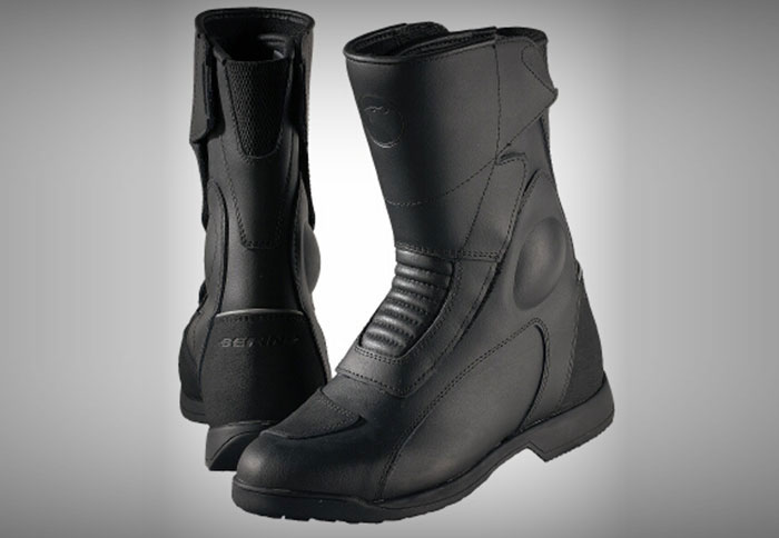 Δερμάτινες μπότες από την Bering