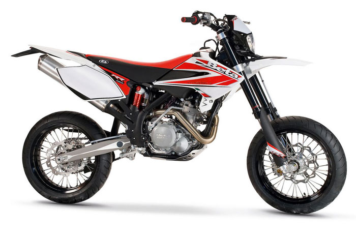 Νέα supermotard από τη Beta