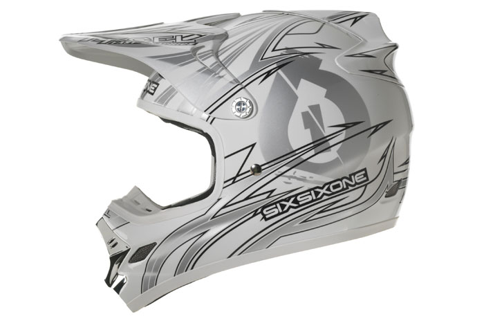 ΜΧ κράνος από την Sixsixone