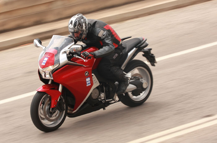 Honda VFR 1200: Οι πρώτες εντυπώσεις