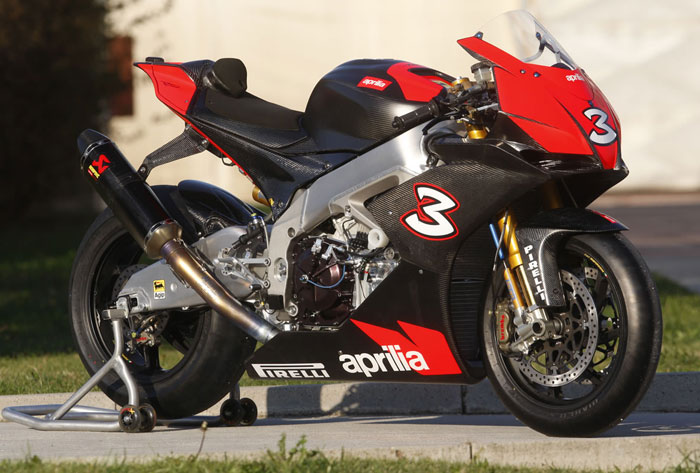 Aprilia RSV4 Race Replica για το δρόμο;