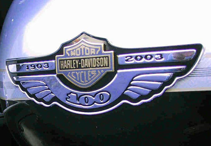 Απείραχτες οι εξατμίσεις της Harley