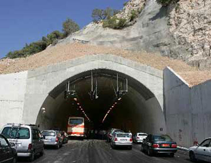 “Πράσινο φως” για υποθαλάσσια σήραγγα