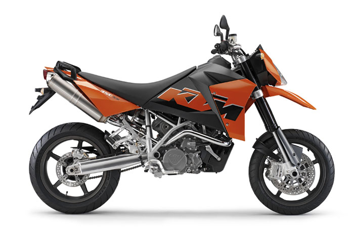Εμφάνιση motard με επιδόσεις superbike!