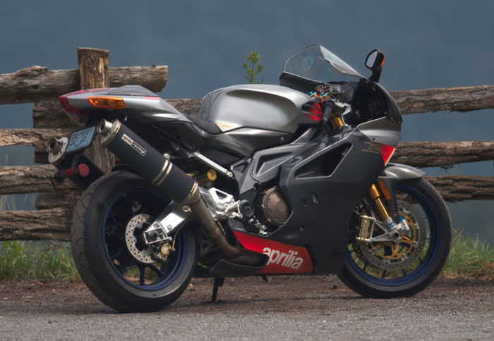 Eνδιαφέρον της Ducati για την Aprilia
