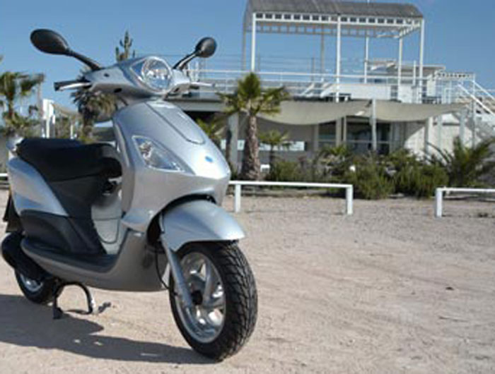 Νέα τιμή Piaggio Fly 50 & 100