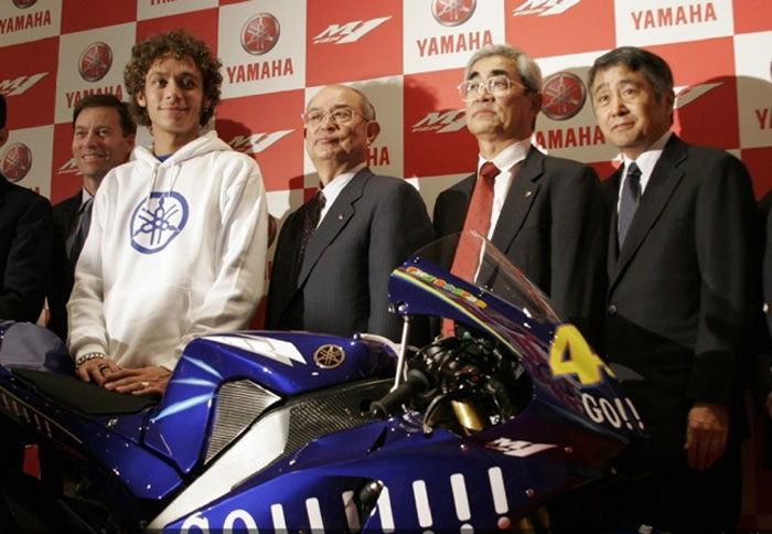 Ο Rossi στην Yamaha μέχρι το 2006