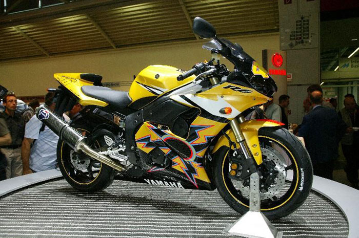R6 με την υπογραφή του Rossi!