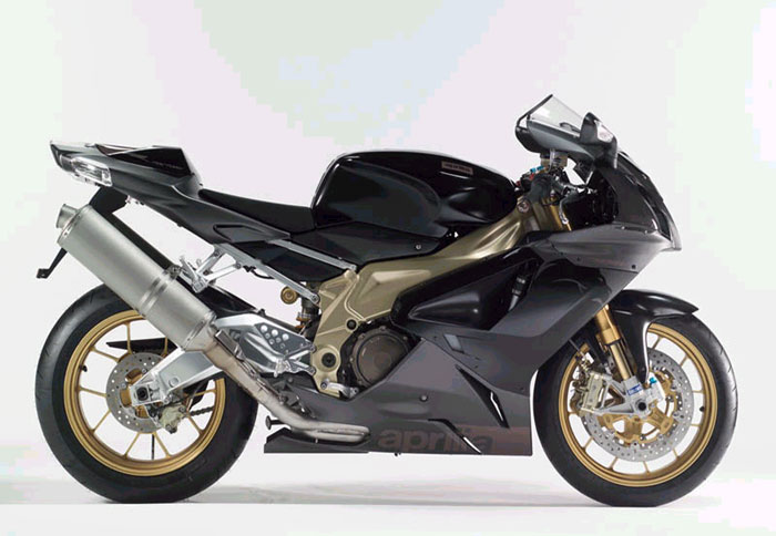 Νέα Aprilia RSV