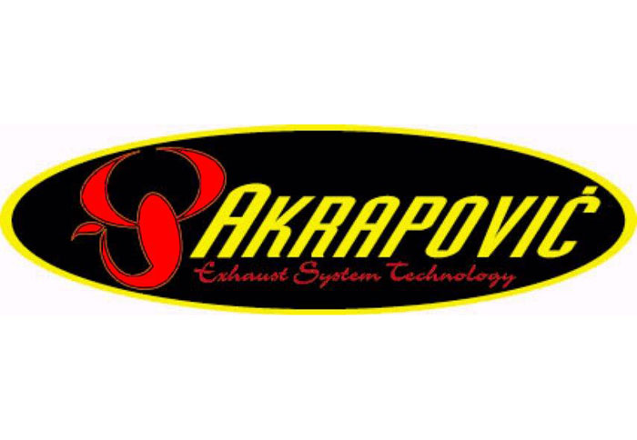 BMW σε συνεργασία με Akrapovic