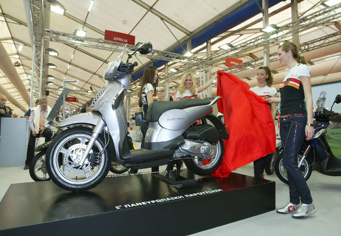 Το Aprilia Scarabeo 125 έρχεται!