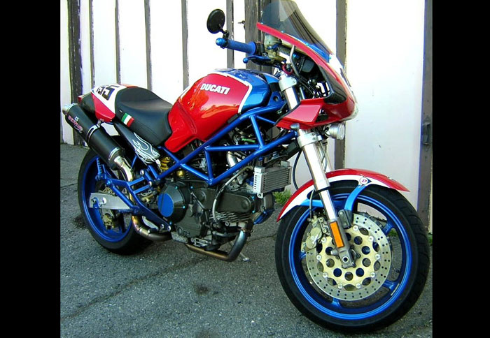 Ducati M900S: Ben Bostrom Replica