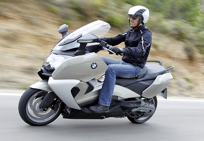 Scooter μικρότερα, άρα πιο προσιτά από το C650GT μάλλον είναι στο πλάνο της BMW.