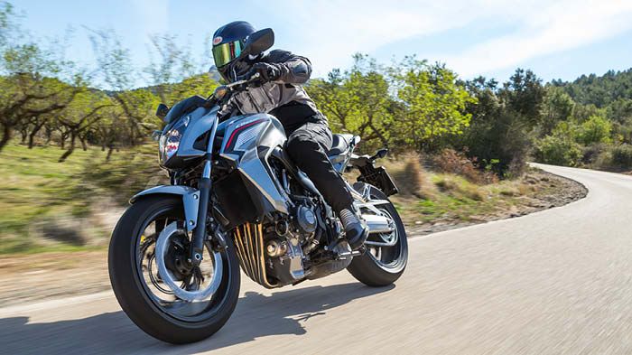 Εύκολο, ευέλικτο και προσιτό για όλους -και για όλες- το νέο CB650F