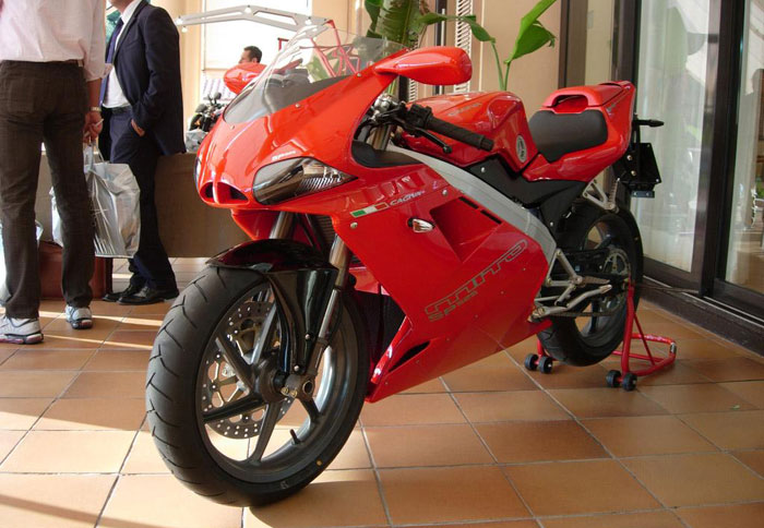 Νέο Cagiva Mito 125