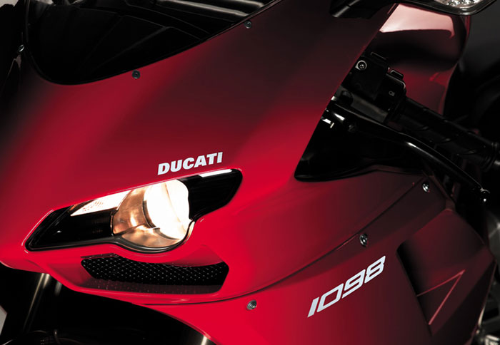 Ανεβαίνει η Ducati σε ΗΠΑ - Ιαπωνία