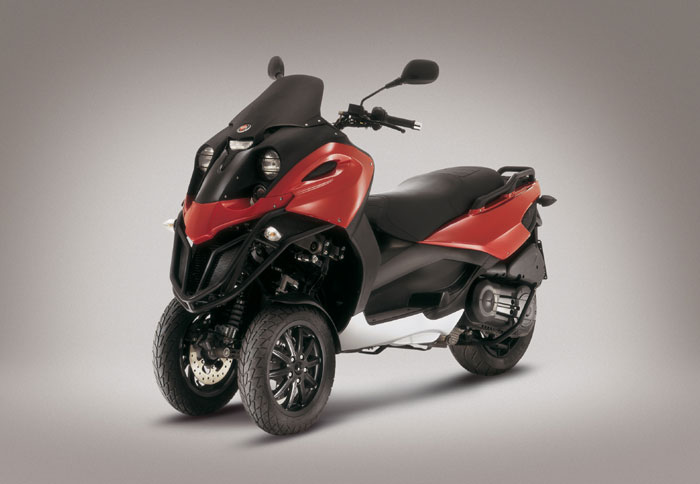 Το νέο 3τροχο Gilera: Fuoco 500 i.e.