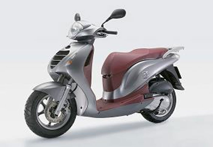 Νέο Honda PS125i