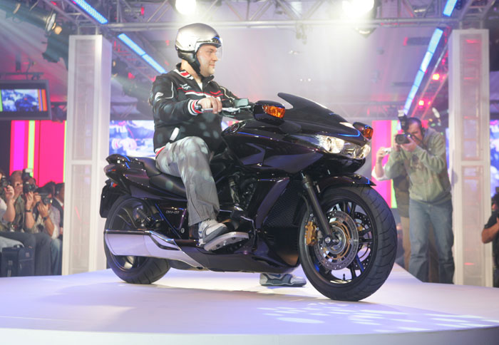 Το Honda DN-01 στο Μιλάνο
