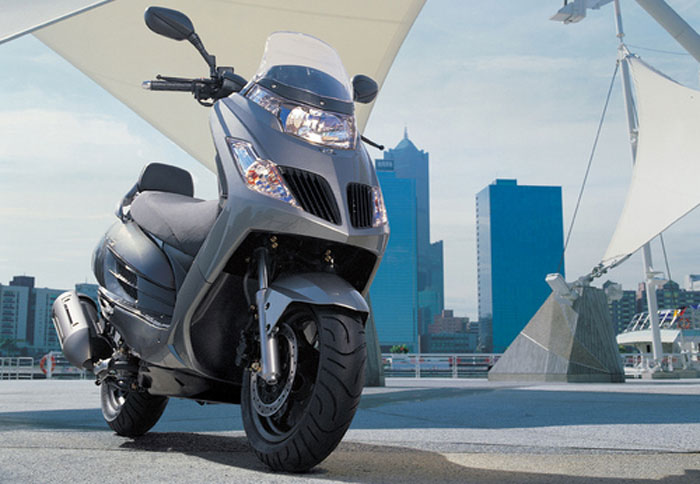 Το νέο Kymco Dink 200i με 3.125€