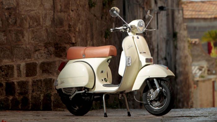 Tα scooter της LML είναι πλέον διαθέσιμα, όχι μόνο στο δίκτυο της Έλληνμοτο, αλλά και στο κεντρικό κατάστημα της Βαγιανέλης Α.Ε., στην οδό Καλλιρρόης.